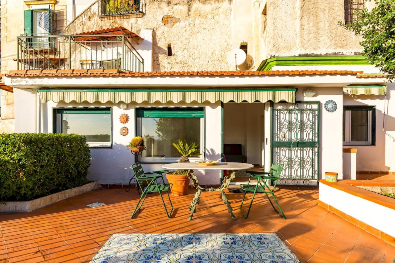 Appartement Paola - Hidden Panoramic Garden And Terraces By Napoliapartments *
