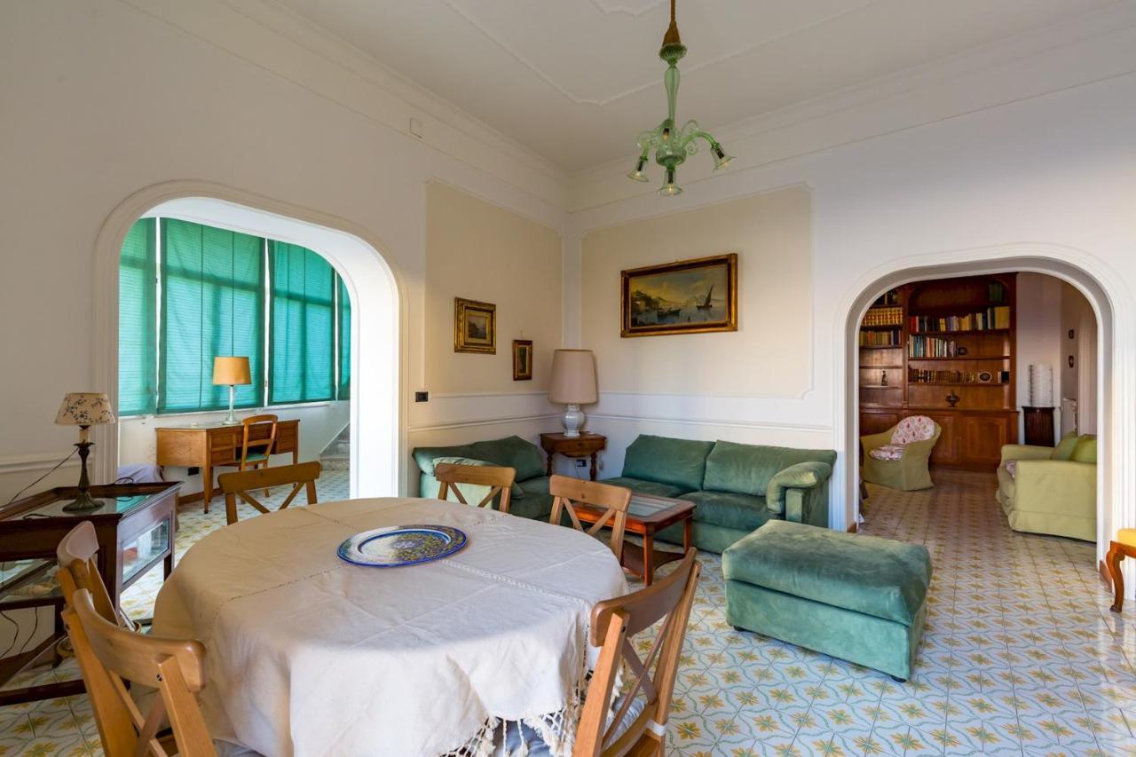 Appartement Paola - Hidden Panoramic Garden And Terraces By Napoliapartments Naples
