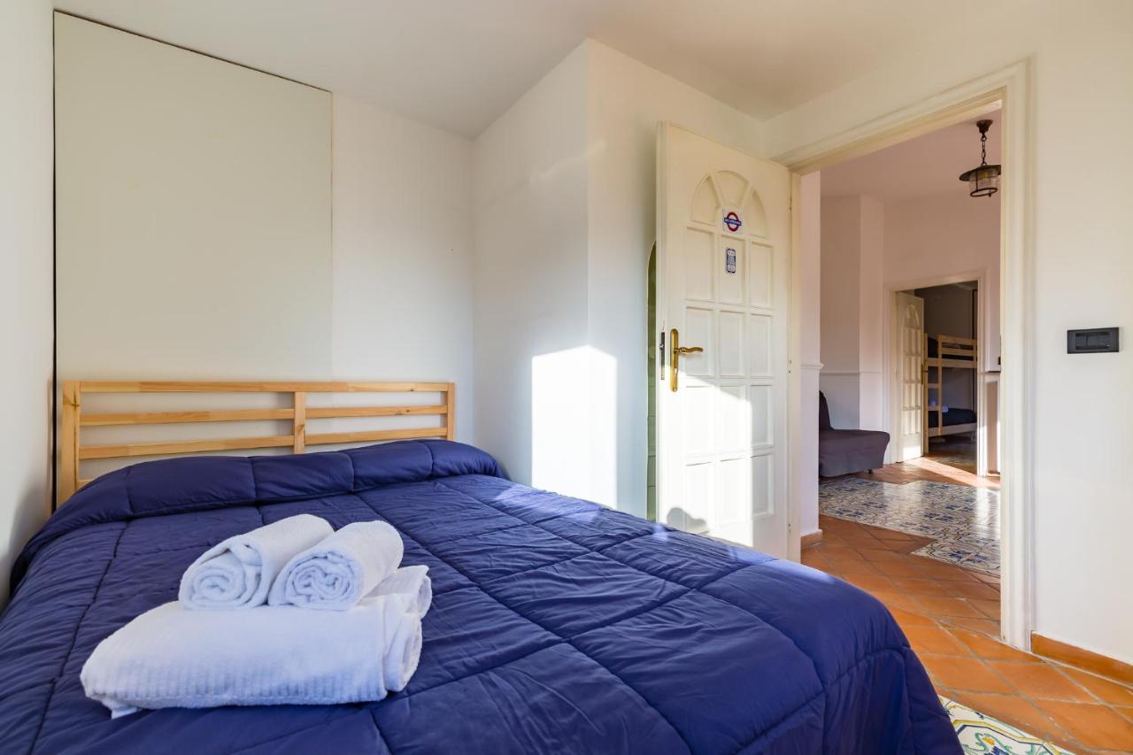 Paola - Hidden Panoramic Garden And Terraces By Napoliapartments Appartement *