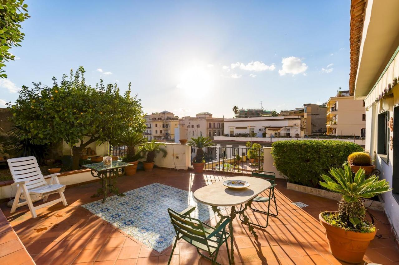 Appartement Paola - Hidden Panoramic Garden And Terraces By Napoliapartments Naples