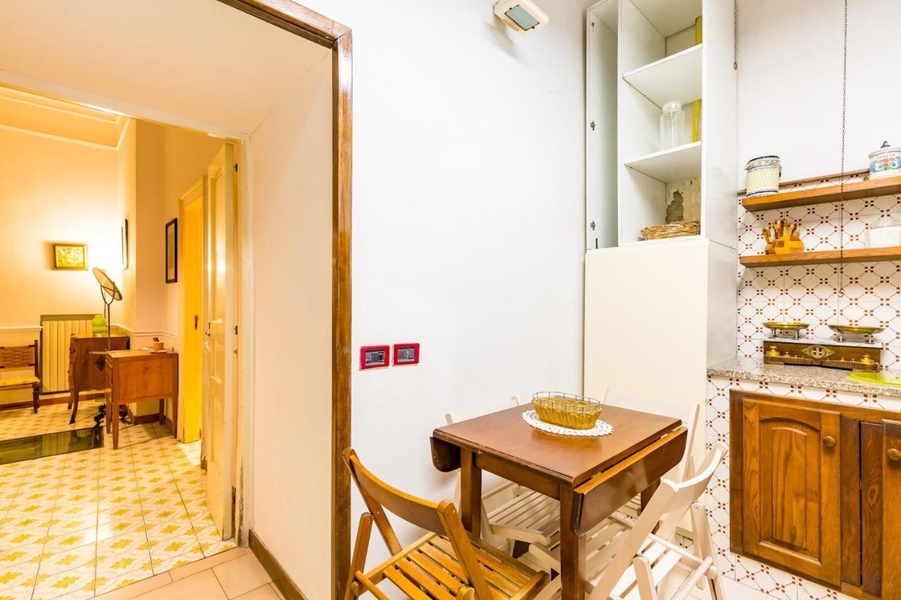 Paola - Hidden Panoramic Garden And Terraces By Napoliapartments Appartement
