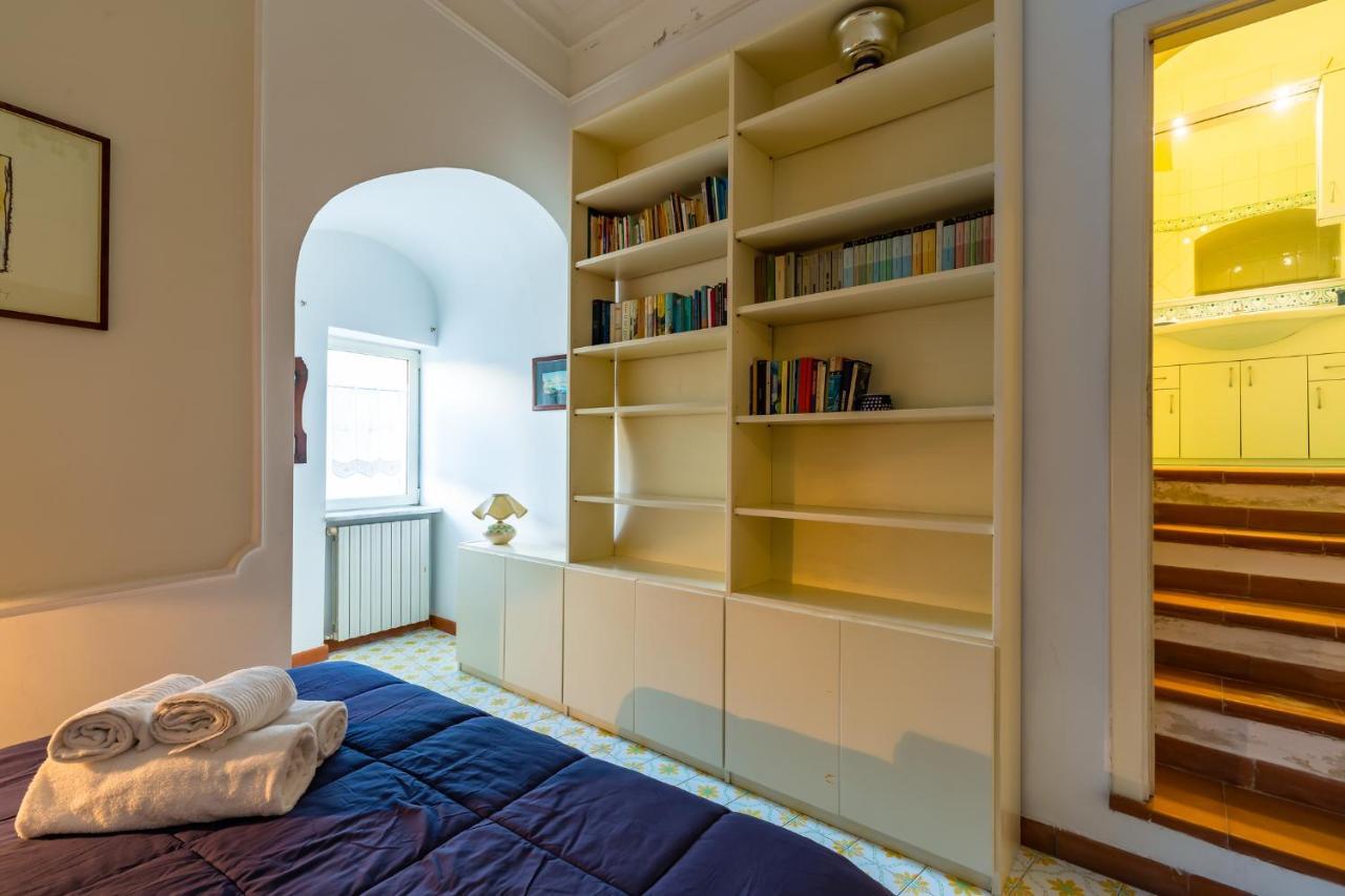 Appartement Paola - Hidden Panoramic Garden And Terraces By Napoliapartments