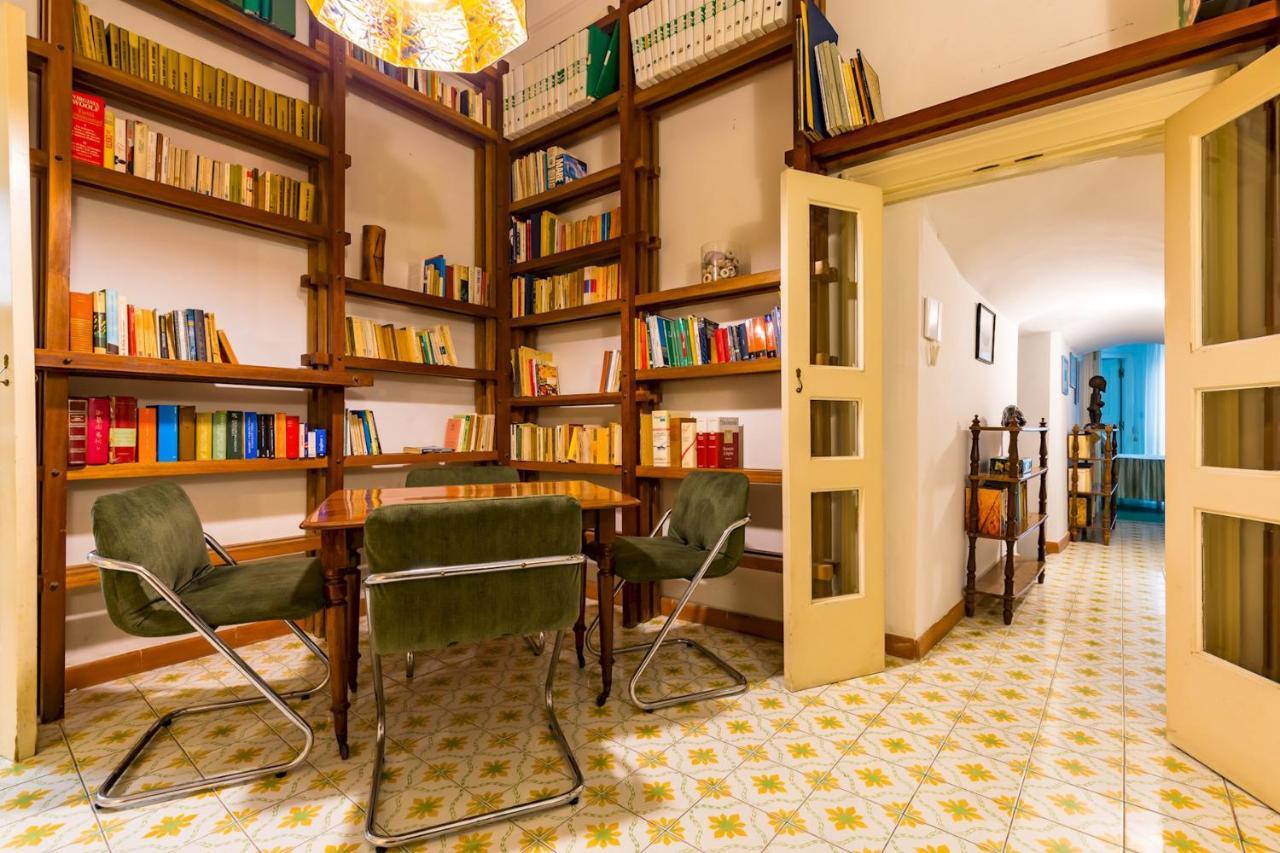 Paola - Hidden Panoramic Garden And Terraces By Napoliapartments Appartement Naples