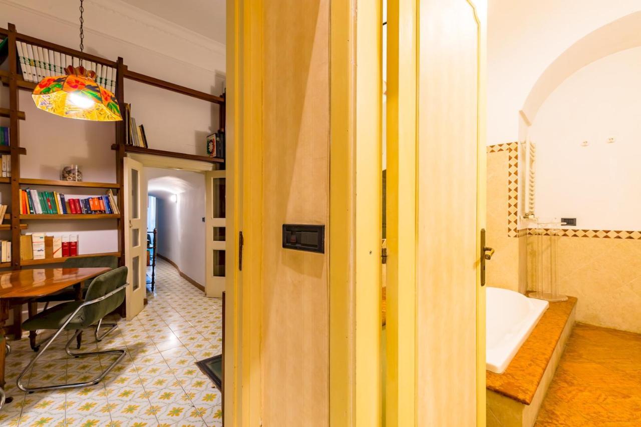 Paola - Hidden Panoramic Garden And Terraces By Napoliapartments Appartement *